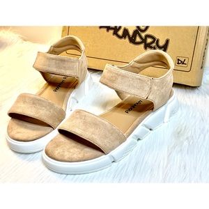 Dirty Laundry Ashville Sandal Women's 6